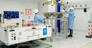 ELT mirror passes the halfway mark: 931 segments, nearly 500 already in Chile
