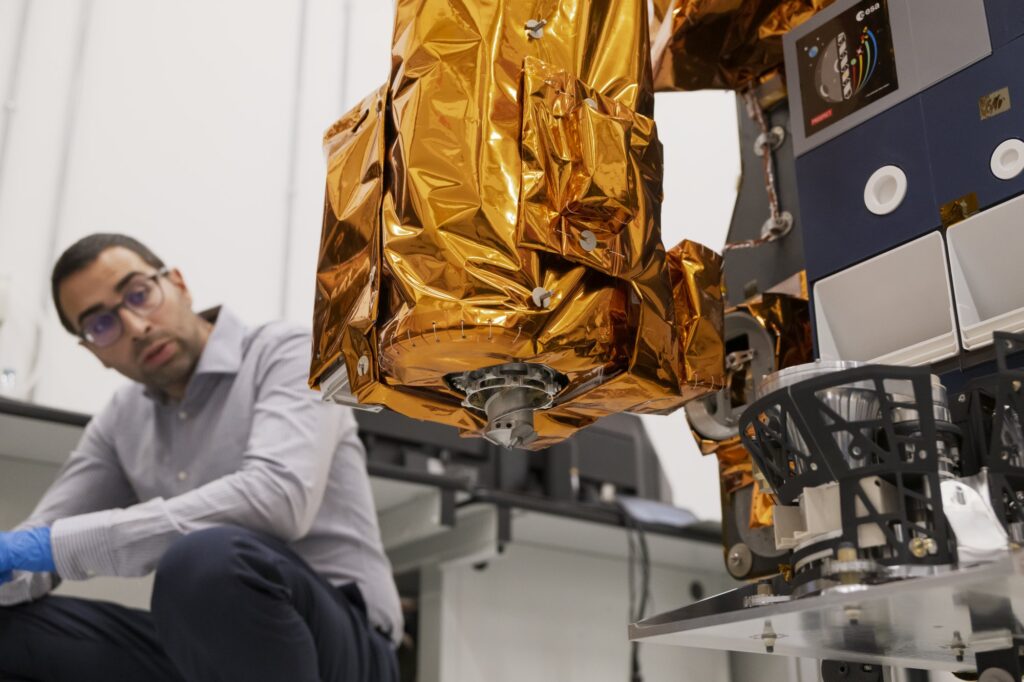 Europe’s Moon drill, built to cut a metre down, passes a deployment test