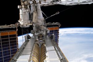 Menon and Kutryk to fit a new roll-out solar array to the station’s port truss