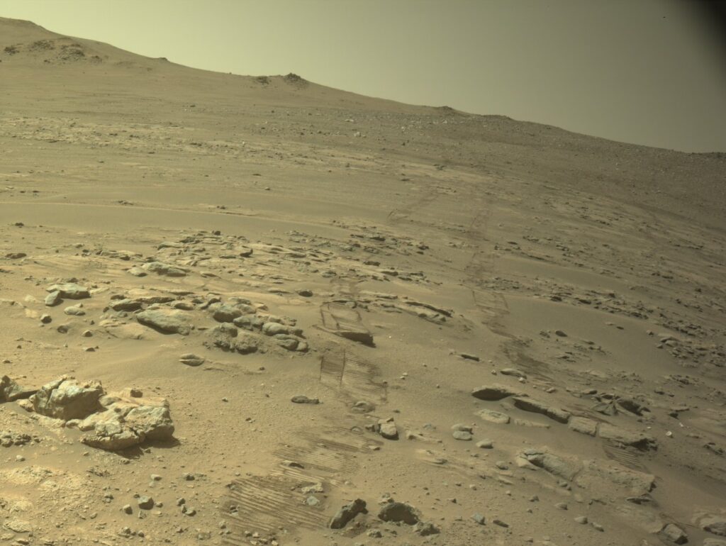 Mars rovers today: where Perseverance and Curiosity are and their latest pictures