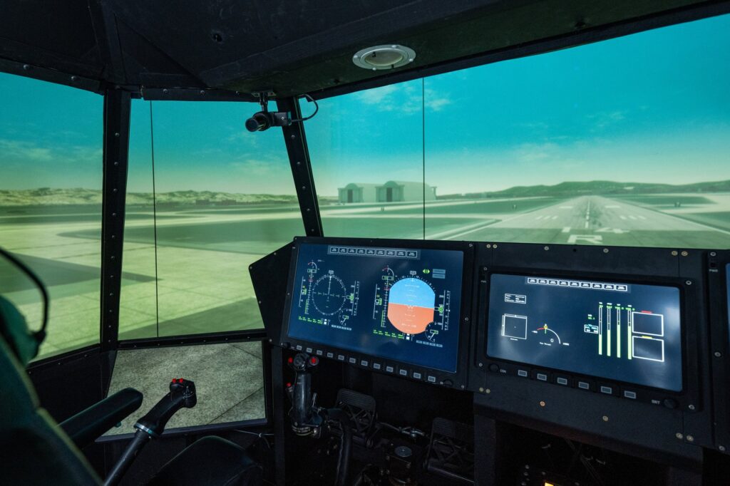 Astronauts will rehearse Moon landings in a flight simulator at NASA Ames