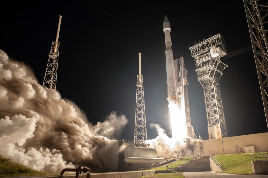 How to watch a rocket launch in Florida: Viewing spots, tickets and timing
