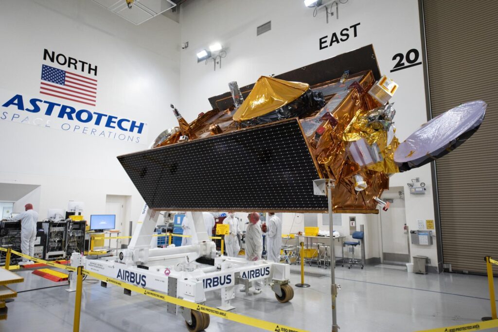 Sentinel-6B Spacecraft Mated to Work Stand